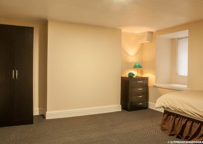 Stockport-bedroom2